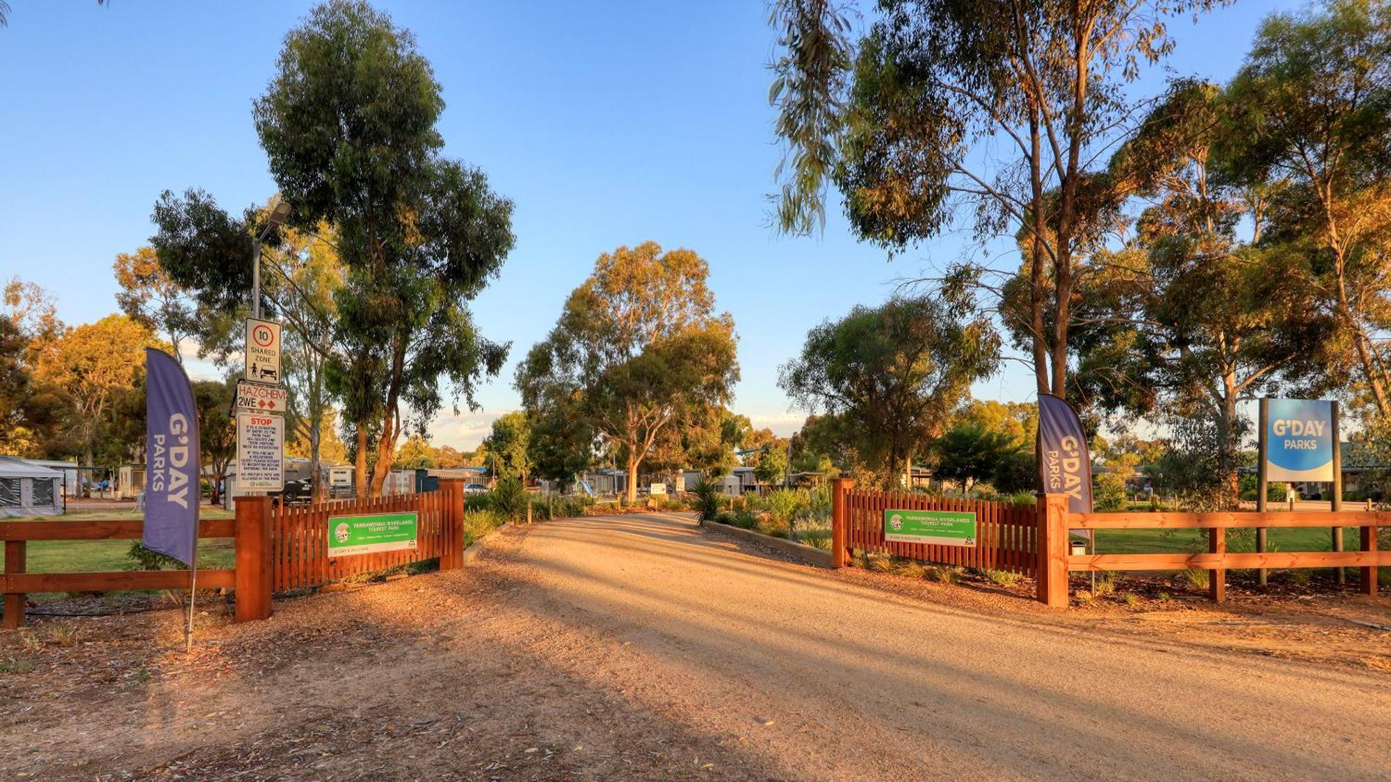 Yarrawonga Riverlands Tourist Park Buitenkant foto