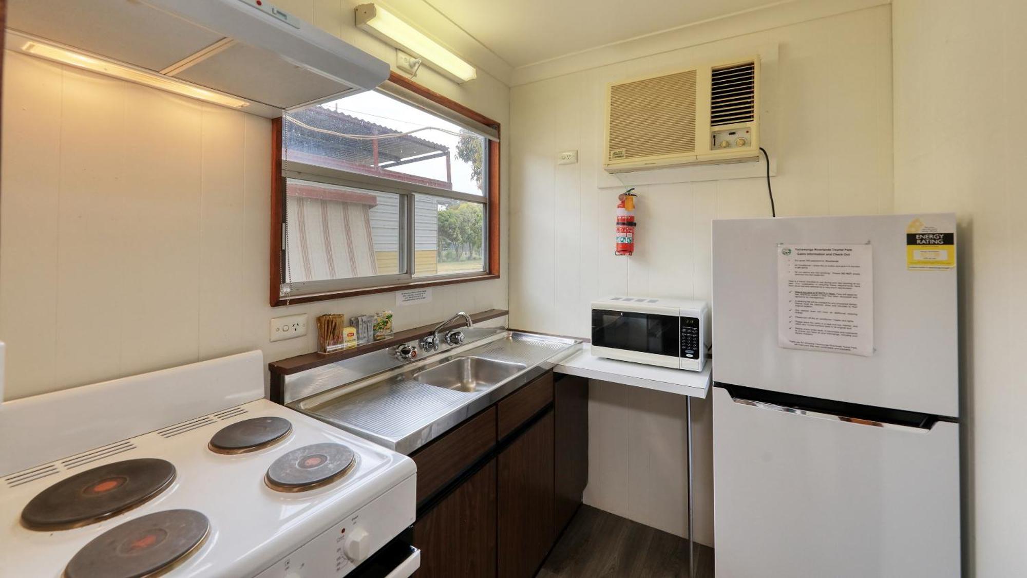 Yarrawonga Riverlands Tourist Park Kamer foto