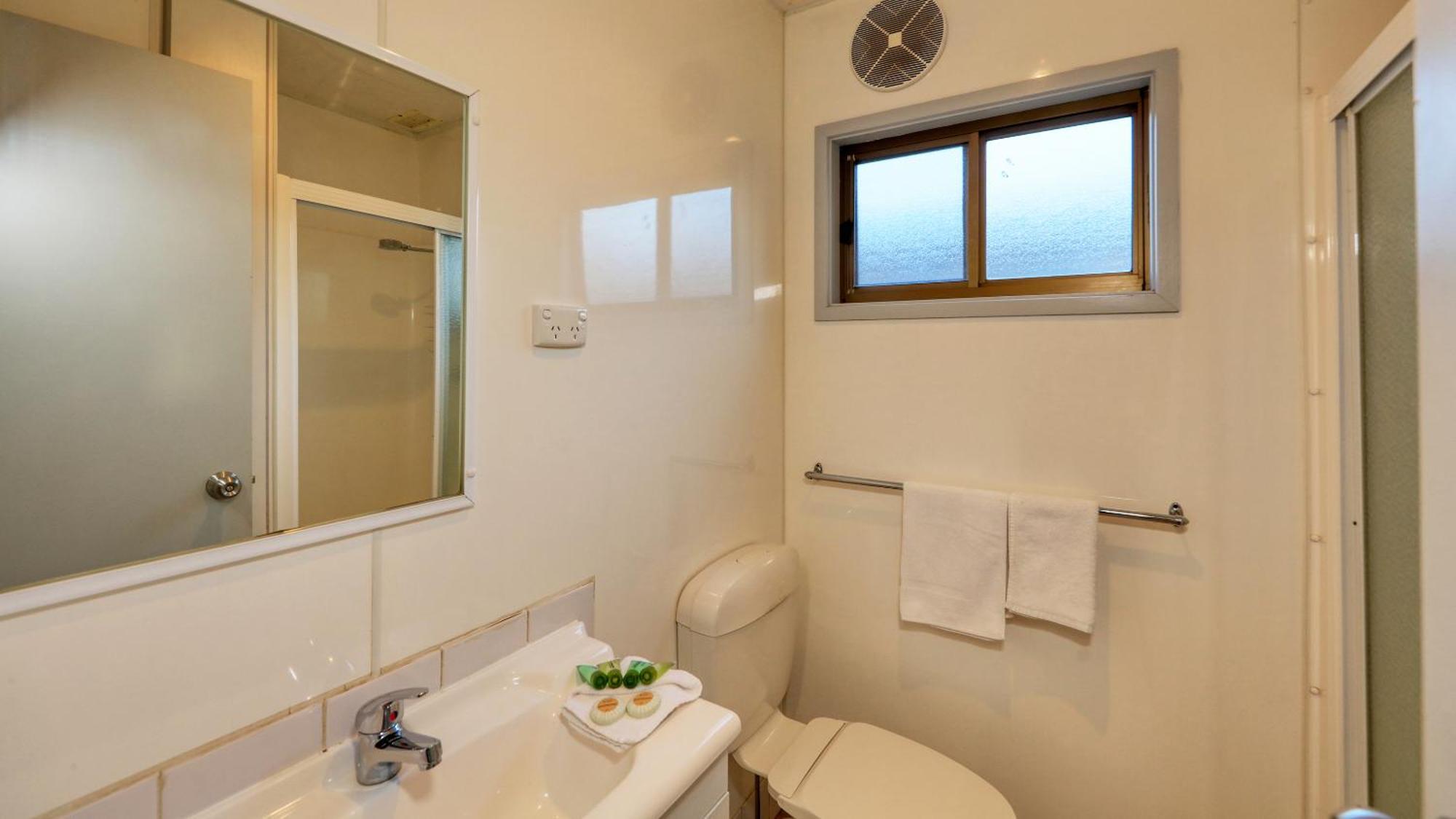 Yarrawonga Riverlands Tourist Park Kamer foto