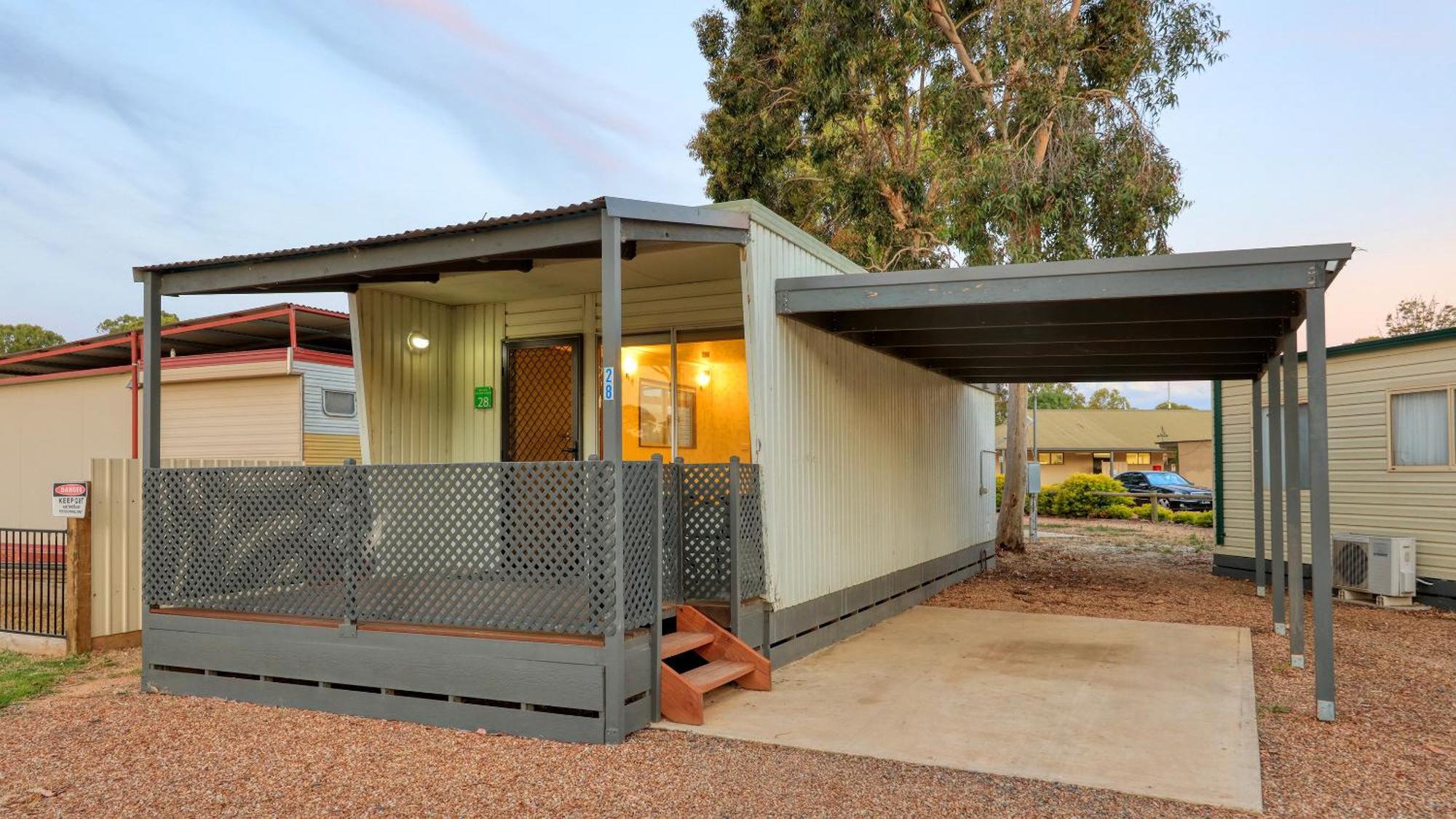 Yarrawonga Riverlands Tourist Park Kamer foto
